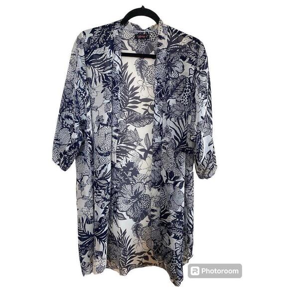 Tops - Kimberly C. Navy Blue Floral Topical Light Weight Duster L/XL